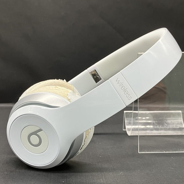Beats「Solo2 ワイヤレス」に3つのメタリックカラーを追加