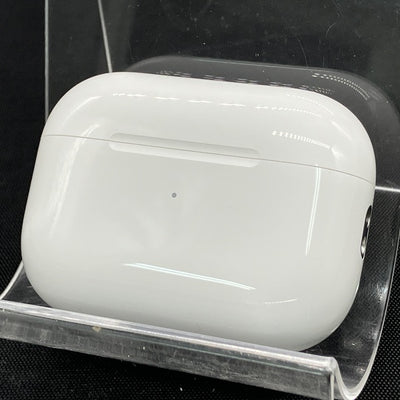 【中古】MagSafe充電ケース(USB-C)付きAirPods Pro(第2世代) MTJV3JA【秋葉原】