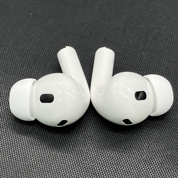 【中古】MagSafe充電ケース(USB-C)付きAirPods Pro(第2世代) MTJV3JA【秋葉原】
