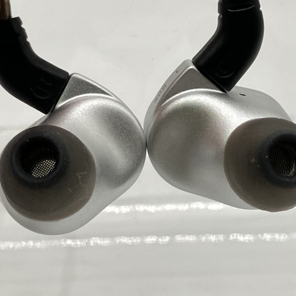 【中古】S08 Silver【日本橋】