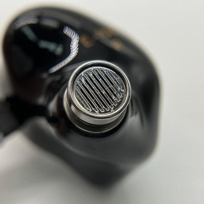 【中古】Kiwi Ears x HBB Punch【秋葉原】