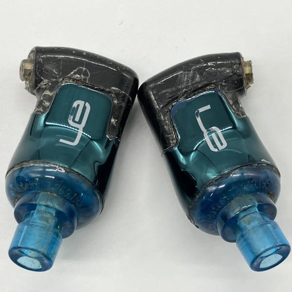 UltimateEars TRIPLE.FI 10（TF10）プレミアム中古品 リモールド