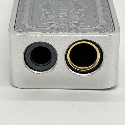 【中古】Luna ( Limited Edition-Silver Sword)【日本橋】