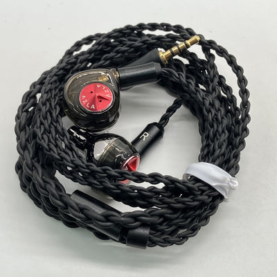 【中古】ZWEI Wine Red 【AZLA-ZWEI-RED】【秋葉原】