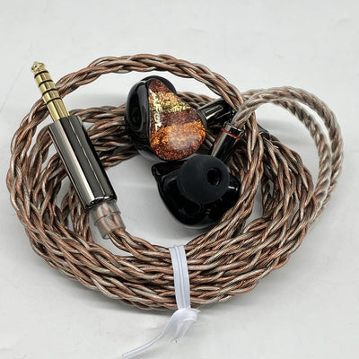 【中古】PERFORMER 8 4.4ｍｍモデル【秋葉原】