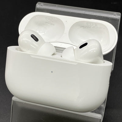 【中古】MagSafe充電ケース(USB-C)付きAirPods Pro(第2世代) MTJV3JA【秋葉原】