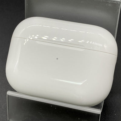 【中古】MagSafe充電ケース(USB-C)付きAirPods Pro(第2世代) MTJV3JA【秋葉原】