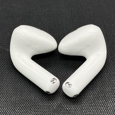 【中古】AirPods 4 MXP93J/A（アクティブノイズキャンセリング搭載）【秋葉原】