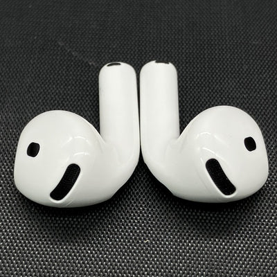 【中古】AirPods 4 MXP93J/A（アクティブノイズキャンセリング搭載）【秋葉原】