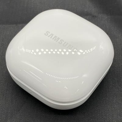 【中古】Galaxy Buds FE ホワイト 【SM-R400NZWAXJP】【秋葉原】