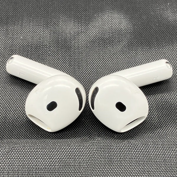 【中古】AirPods 4 MXP93J/A（アクティブノイズキャンセリング搭載）【日本橋】