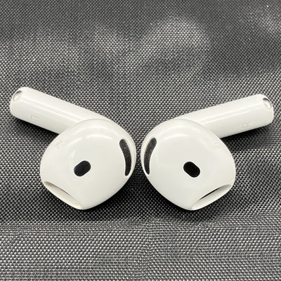 【中古】AirPods 4 MXP93J/A（アクティブノイズキャンセリング搭載）【日本橋】