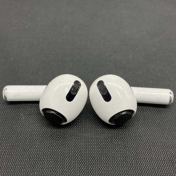 【中古】Apple AirPods Pro MLWK3J/A  (2021/Magsafe)【秋葉原】