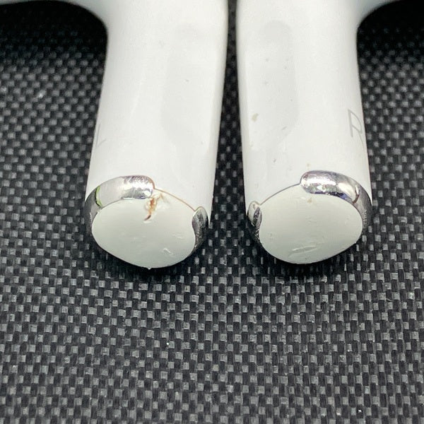 【中古】Apple AirPods Pro MLWK3J/A  (2021/Magsafe)【秋葉原】