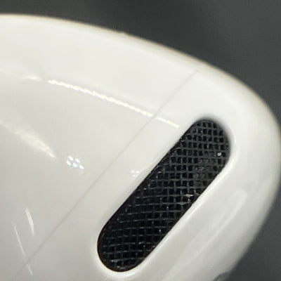 【中古】AirPods 4 MXP63J/A【秋葉原】