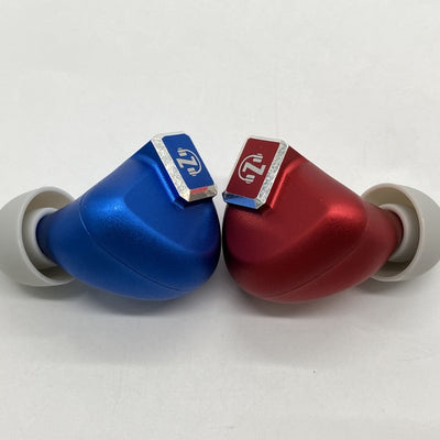 【中古】Z12（ケーブル欠品）【秋葉原】