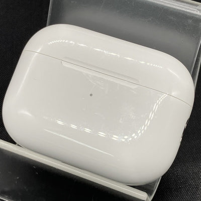【中古】MagSafe充電ケース(USB-C)付きAirPods Pro(第2世代) MTJV3JA【日本橋】
