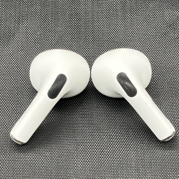 【中古】MagSafe充電ケース(USB-C)付きAirPods Pro(第2世代) MTJV3JA【日本橋】