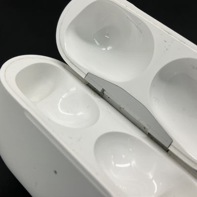【中古】MagSafe充電ケース(USB-C)付きAirPods Pro(第2世代) MTJV3JA【名古屋】