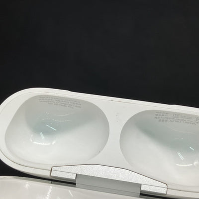 【中古】AirPods Pro 充電ケース(MagSafe)（海外モデル）【秋葉原】