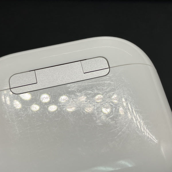 【中古】AirPods 4 MXP93J/A（アクティブノイズキャンセリング搭載）【秋葉原】
