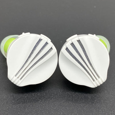 【中古】FW3 White 【FIO-FW3-W】【秋葉原】