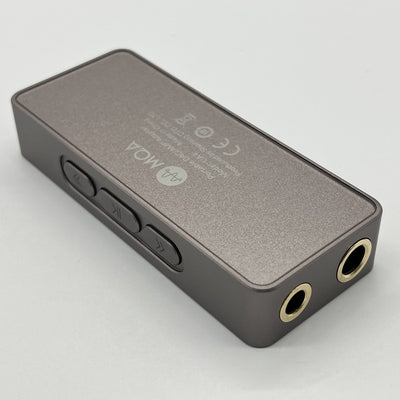 【中古】UA4 チタニウム【日本橋】