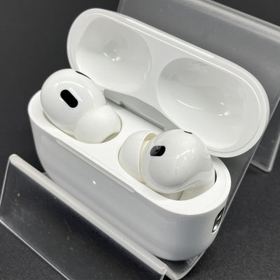 【中古】MagSafe充電ケース(USB-C)付きAirPods Pro(第2世代) MTJV3JA【秋葉原】