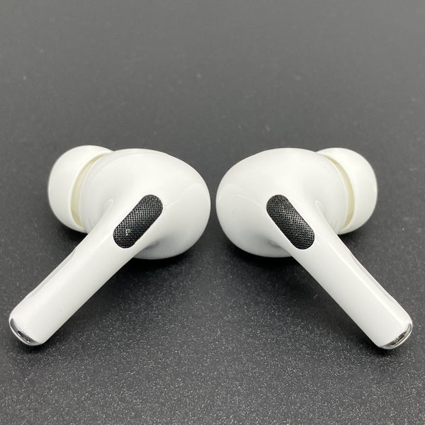 【中古】MagSafe充電ケース(USB-C)付きAirPods Pro(第2世代) MTJV3JA【秋葉原】