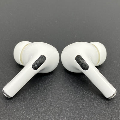 【中古】MagSafe充電ケース(USB-C)付きAirPods Pro(第2世代) MTJV3JA【秋葉原】