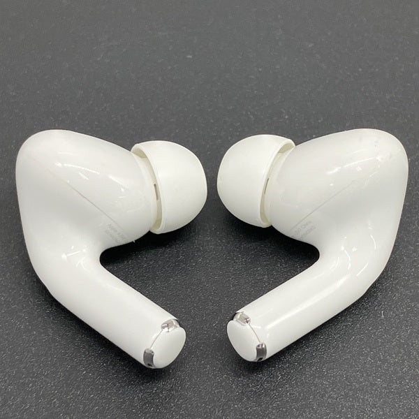 【中古】MagSafe充電ケース(USB-C)付きAirPods Pro(第2世代) MTJV3JA【秋葉原】