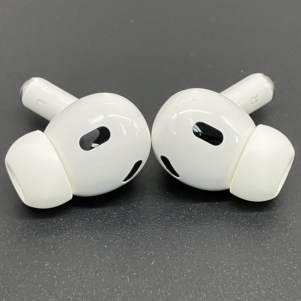 【中古】MagSafe充電ケース(USB-C)付きAirPods Pro(第2世代) MTJV3JA【秋葉原】