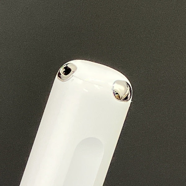 【中古】AirPods 4 MXP93J/A（アクティブノイズキャンセリング搭載）【秋葉原】