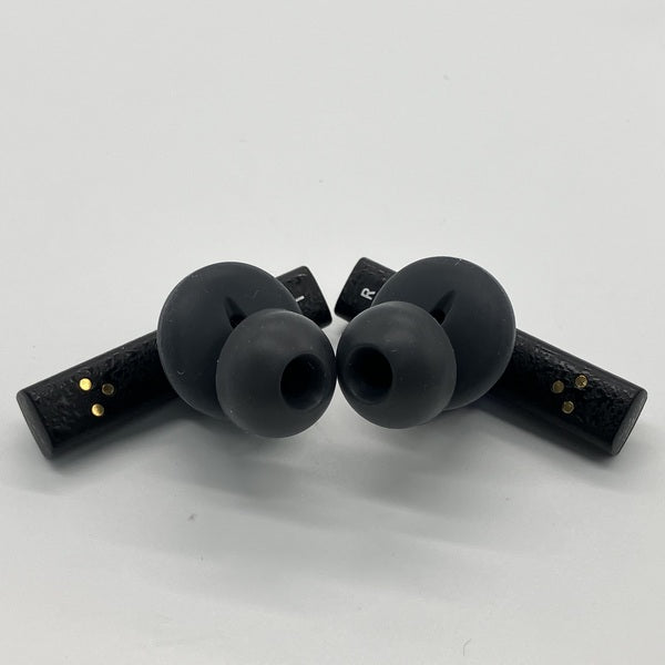【中古】ZE8000 ブラック 【FI-ZE8DPLTW-BLACK】【日本橋】