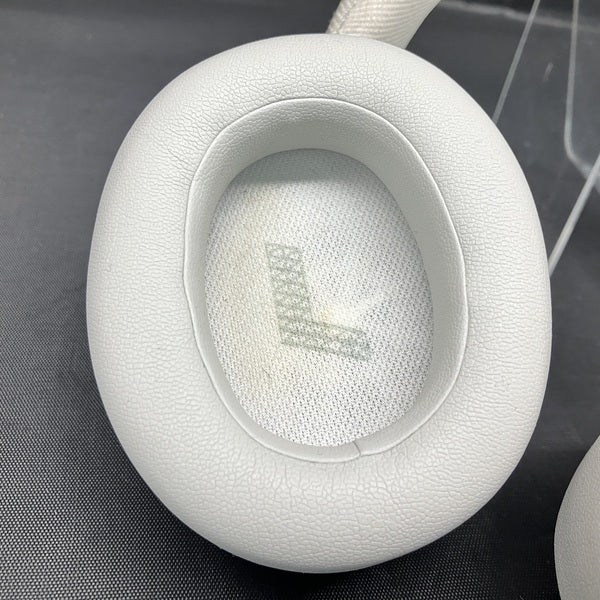 【中古】LIVE770NC ホワイト【JBLLIVE770NCWHT】【日本橋】