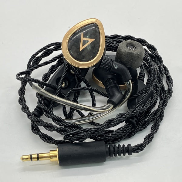 Astell&amp;Kern ROSIE 7／29まで出品 A&futura SE300｜Astell&Kern