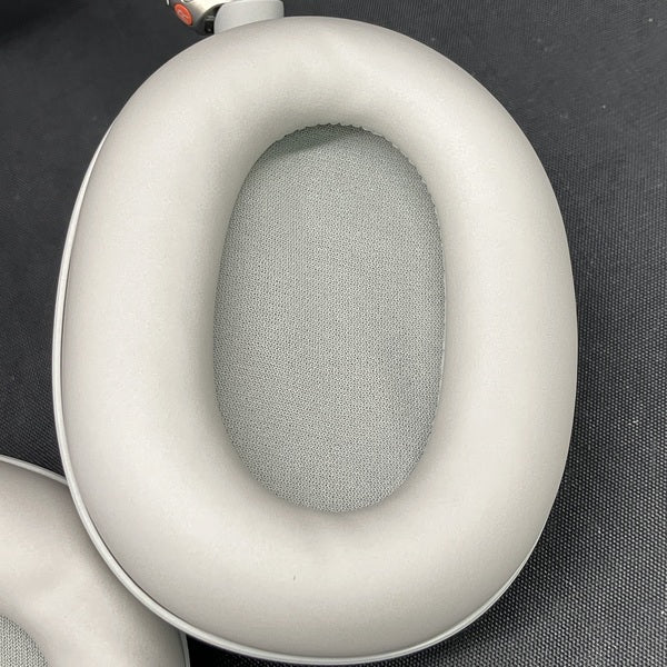 【中古】WH-1000XM6 SM プラチナシルバー【秋葉原】