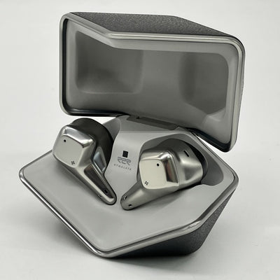 【中古】Svanar Wireless【日本橋】