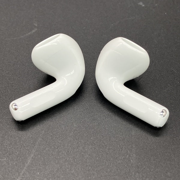 【中古】AirPods 4 MXP93J/A（アクティブノイズキャンセリング搭載）【秋葉原】