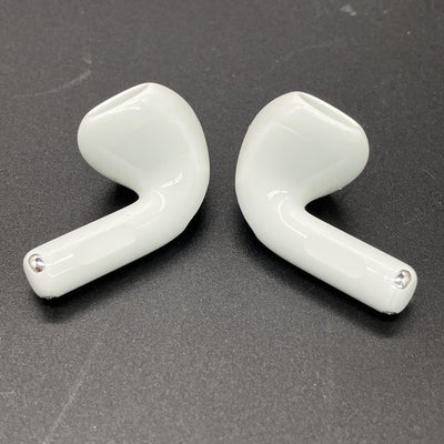 【中古】AirPods 4 MXP93J/A（アクティブノイズキャンセリング搭載）【秋葉原】