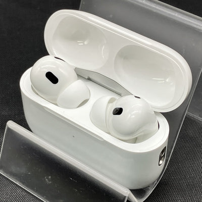 【中古】MagSafe充電ケース(USB-C)付きAirPods Pro(第2世代) MTJV3JA【秋葉原】