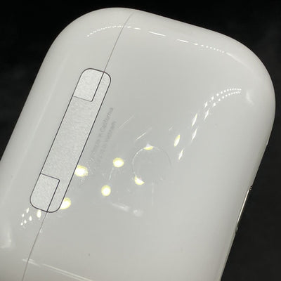 【中古】MagSafe充電ケース(USB-C)付きAirPods Pro(第2世代) MTJV3JA【秋葉原】