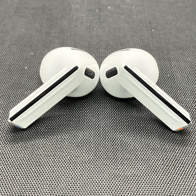 【中古】Galaxy Buds3 ホワイト 【SM-R530NZWAXJP】【日本橋】
