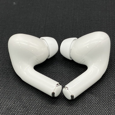 【中古】MagSafe充電ケース(USB-C)付きAirPods Pro(第2世代) MTJV3JA【秋葉原】