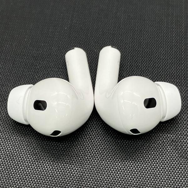 【中古】MagSafe充電ケース(USB-C)付きAirPods Pro(第2世代) MTJV3JA【秋葉原】