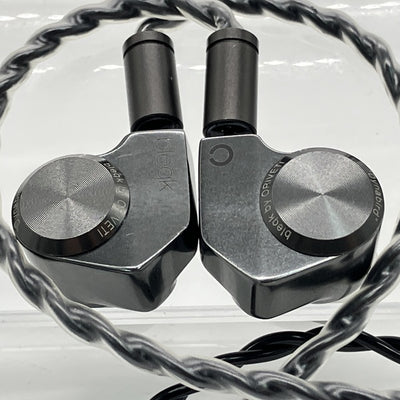 【中古】bleqk Dynabird【秋葉原】
