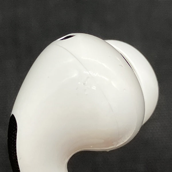 【中古】MagSafe充電ケース(USB-C)付きAirPods Pro(第2世代) MTJV3JA【仙台】