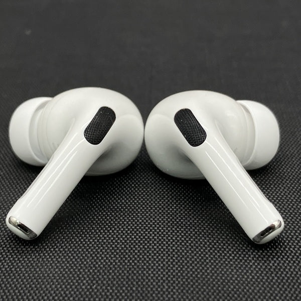 Apple 【中古】MagSafe充電ケース(USB-C)付きAirPods Pro(第2