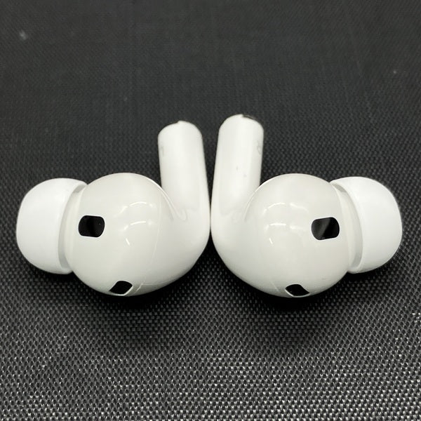 【中古】MagSafe充電ケース(USB-C)付きAirPods Pro(第2世代) MTJV3JA【秋葉原】
