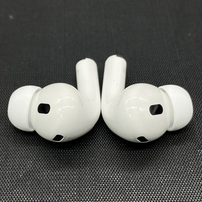 【中古】MagSafe充電ケース(USB-C)付きAirPods Pro(第2世代) MTJV3JA【秋葉原】